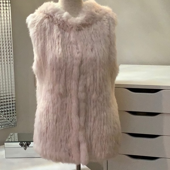 Yves Salomon fur vest blush pink NWOT - Picture 4 of 7
